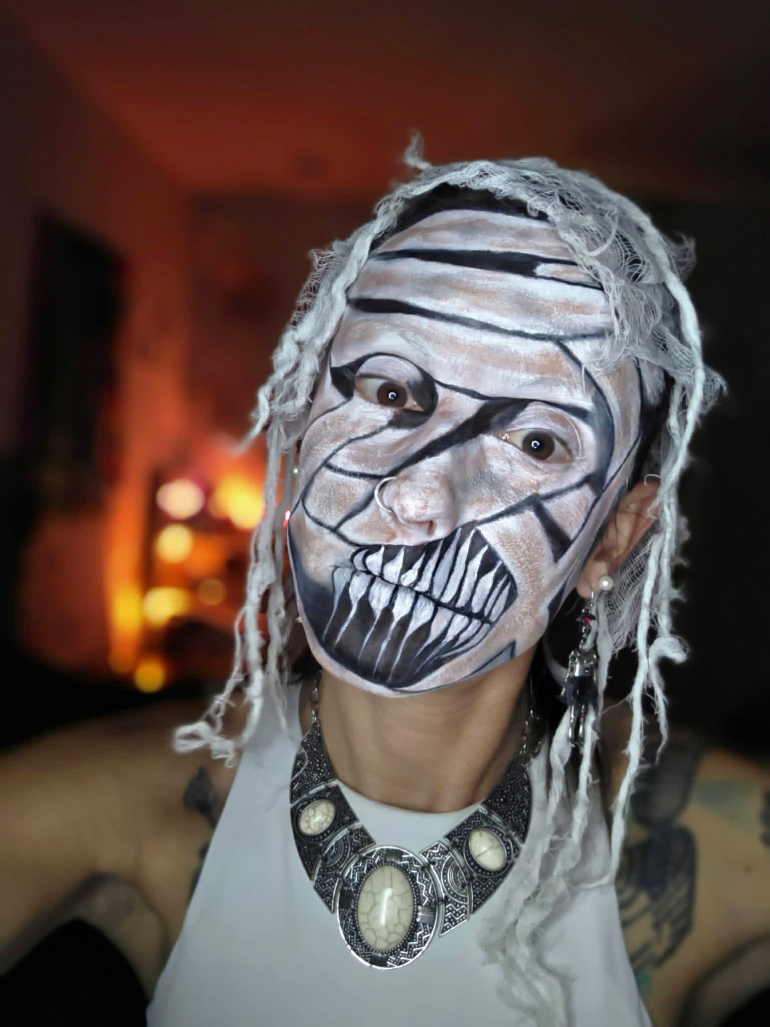 Mummy face paint
